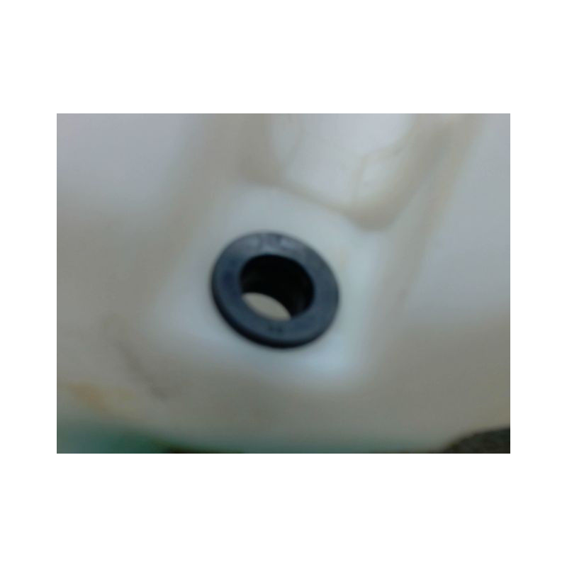 RESERVOIR LAVE-GLACE AVANT RENAULT MASTER 2 PHASE 2 FOURGON L3H2
