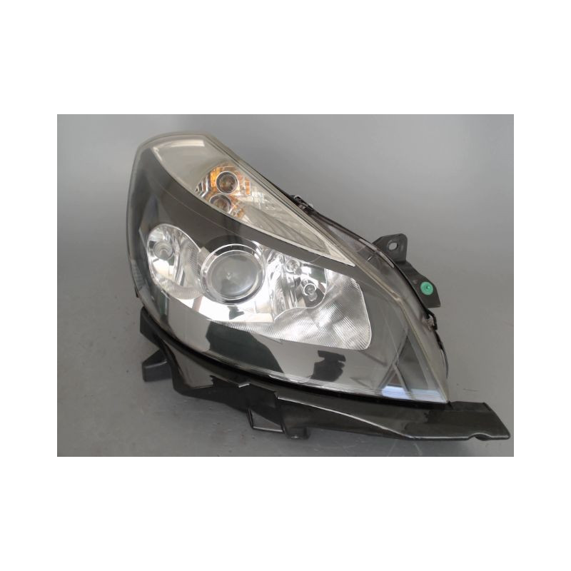 PHARE DROIT RENAULT CLIO 3 PHASE 1 ESSENCE