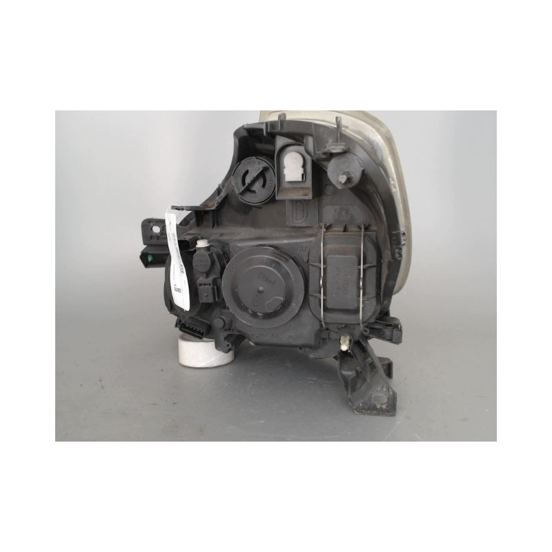 PHARE DROIT RENAULT CLIO 3 PHASE 1 ESSENCE