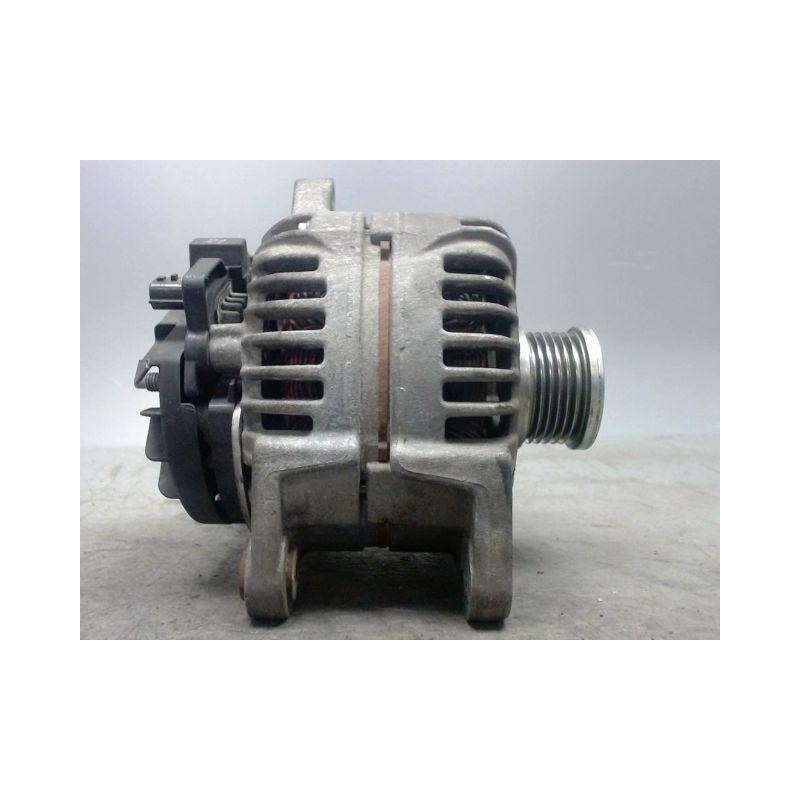 ALTERNATEUR RENAULT CLIO 3 PHASE 1 ESSENCE