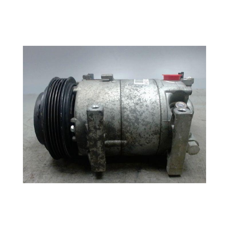 COMPRESSEUR AIR CONDITIONNE HYUNDAI I 20