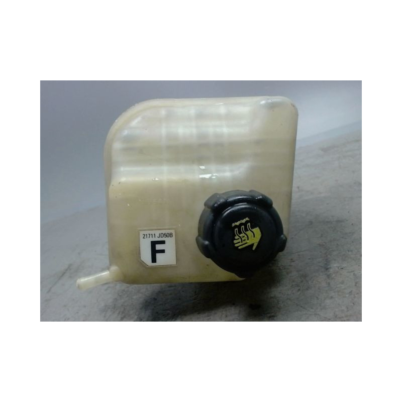 VASE EXPANSION NISSAN QASHQAI