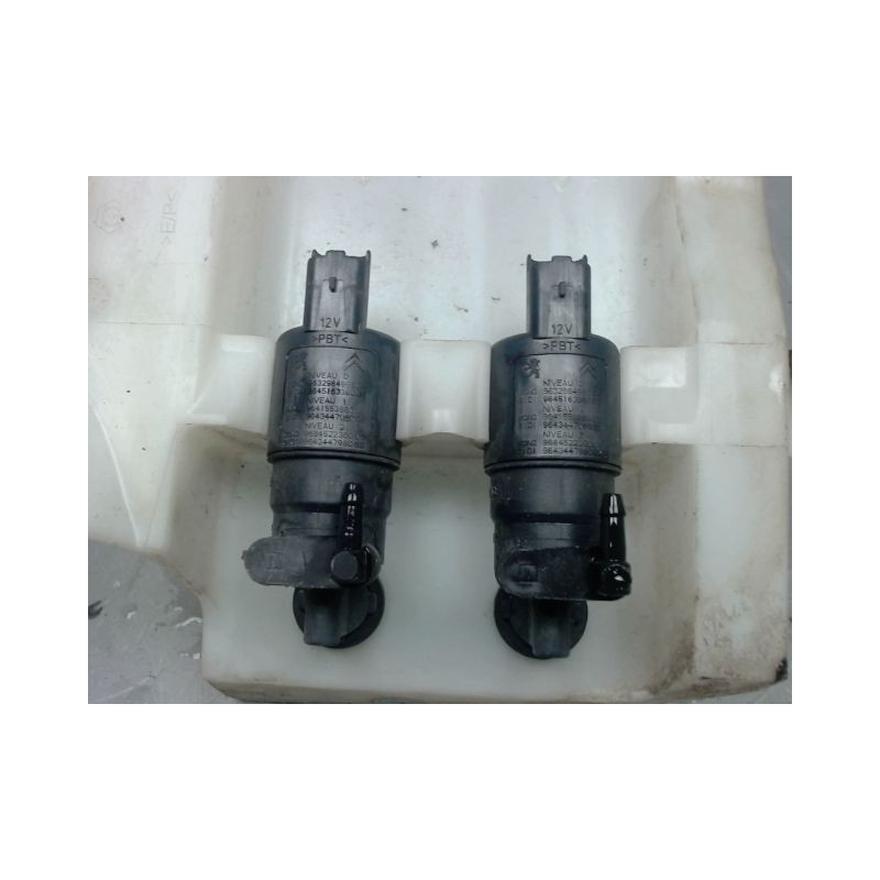 RESERVOIR LAVE-GLACE AVANT CITROEN C1 3P