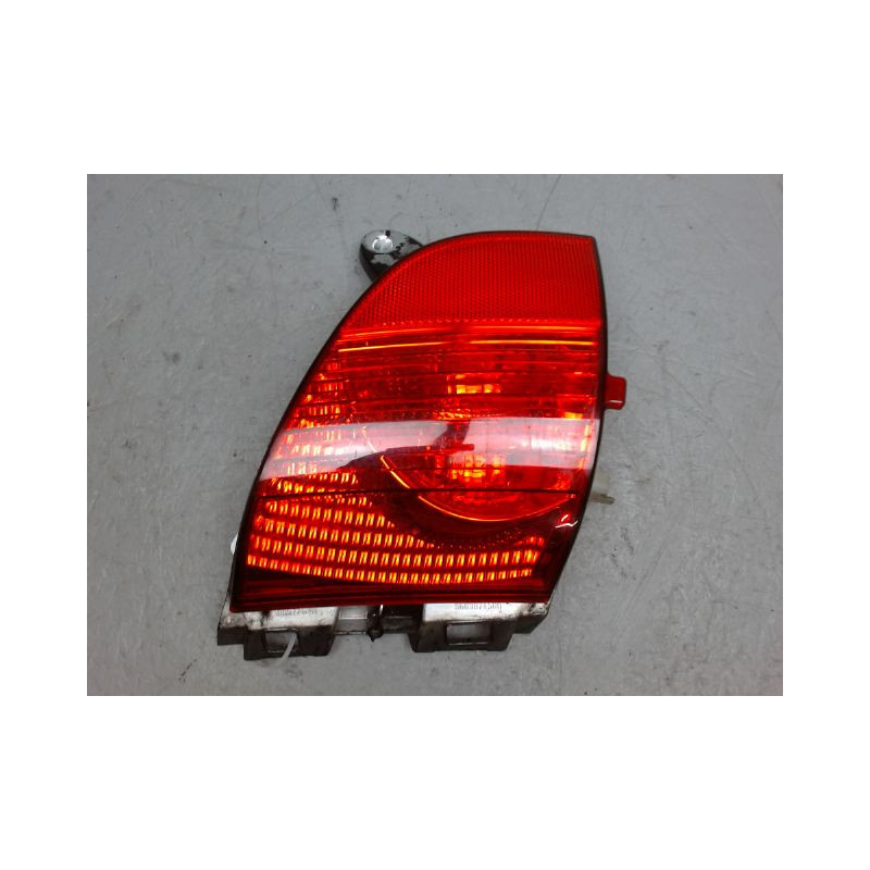 FEU DE PARE-CHOC ARRIERE GAUCHE PEUGEOT 2008 PHASE 1 ESSENCE