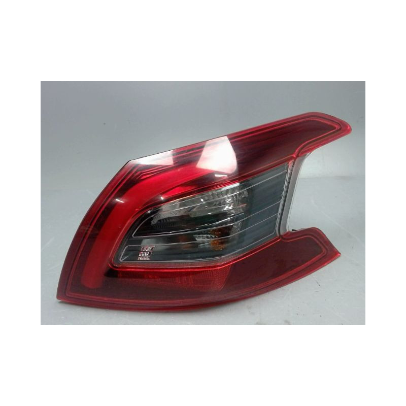 FEU ARRIERE DROIT PEUGEOT 308