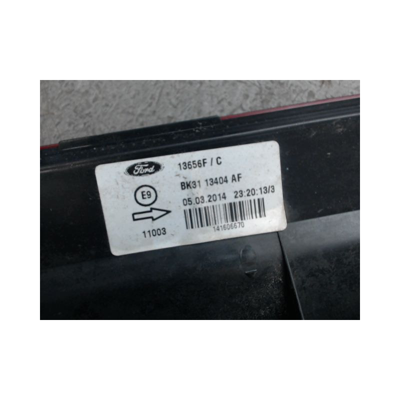 FEU ARRIERE DROIT FORD TRANSIT