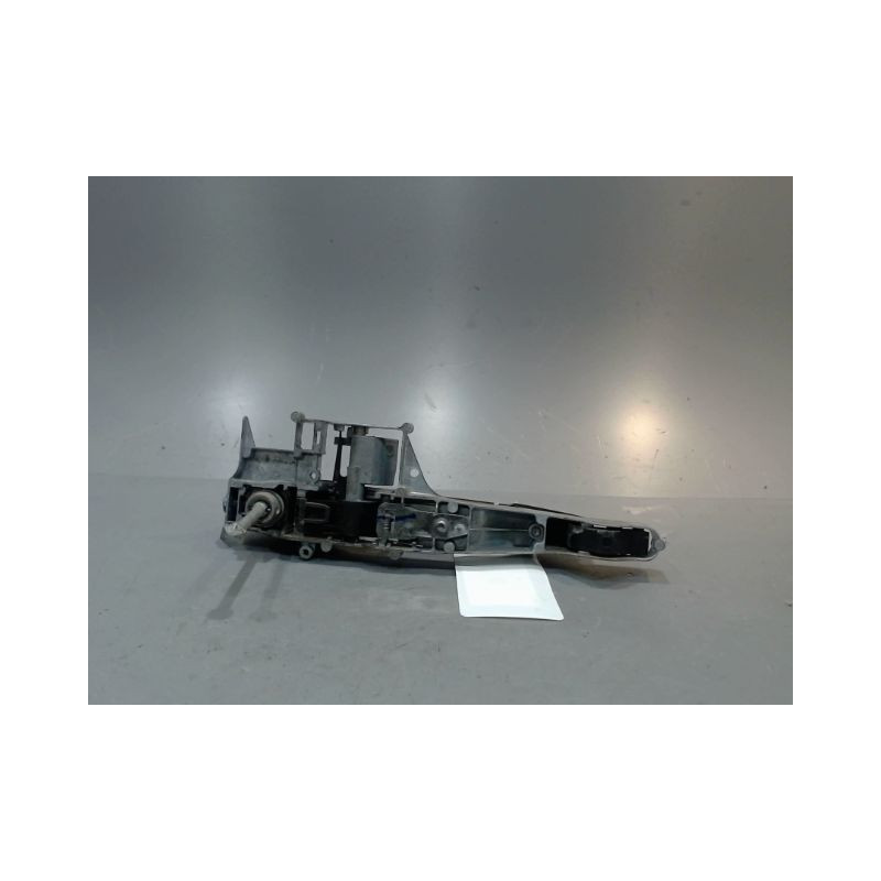 POIGNEE EXTERIEURE PORTE AVANT GAUCHE PEUGEOT 208