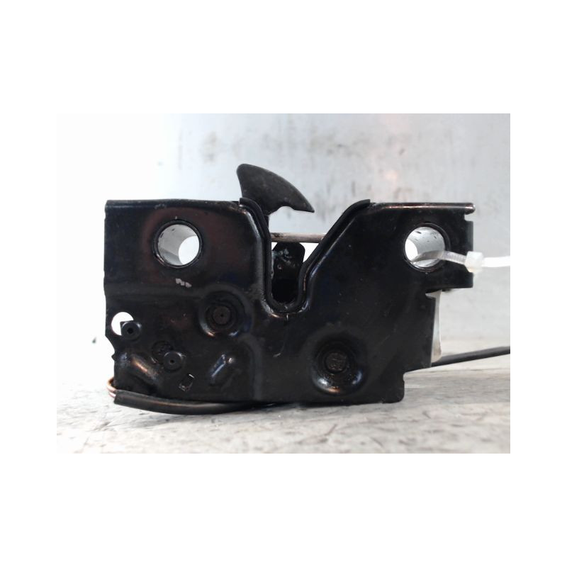 SERRURE CAPOT VOLKSWAGEN POLO