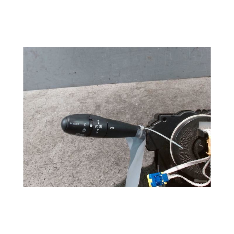 BLOC COMMODOS PEUGEOT 206