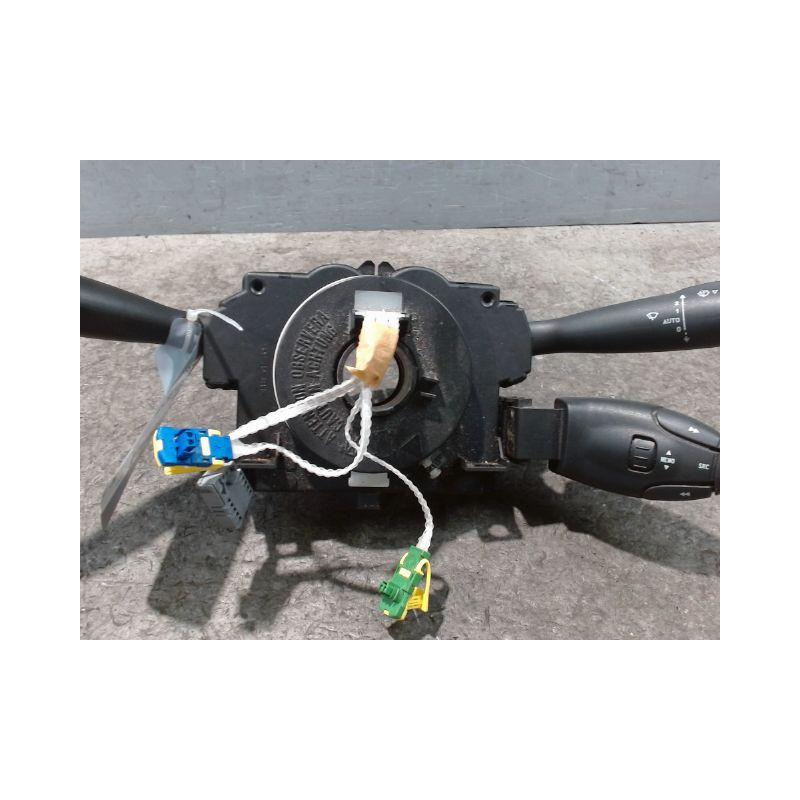 BLOC COMMODOS PEUGEOT 206