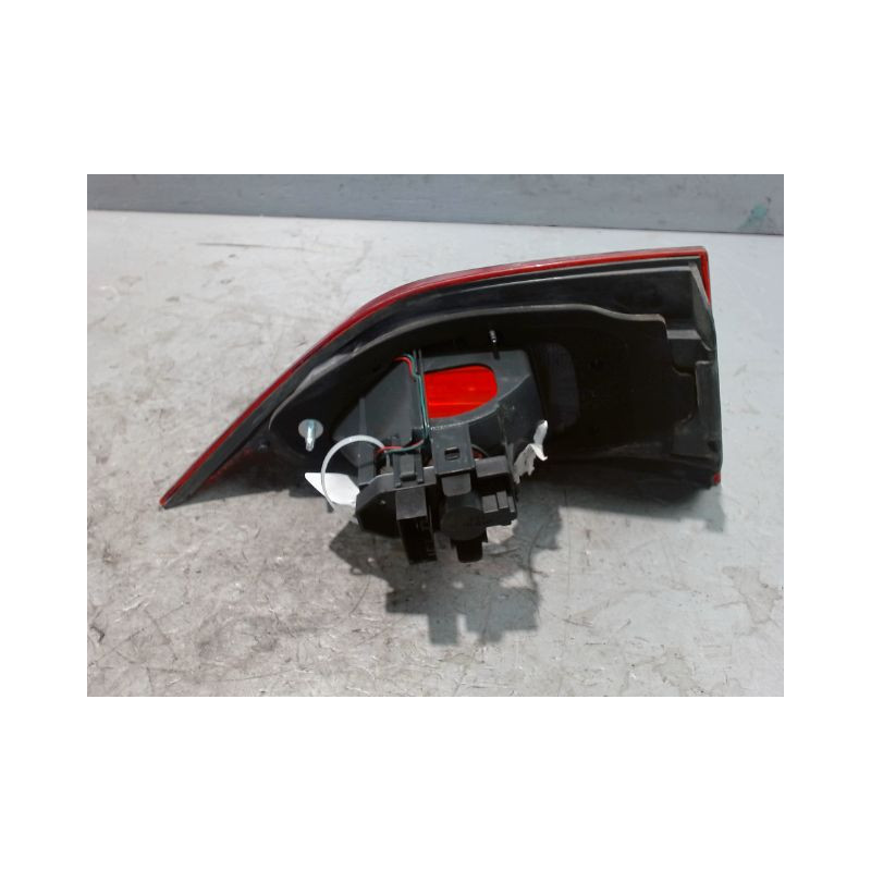 FEU ARRIERE INTERIEUR DROIT B.M.W. X1