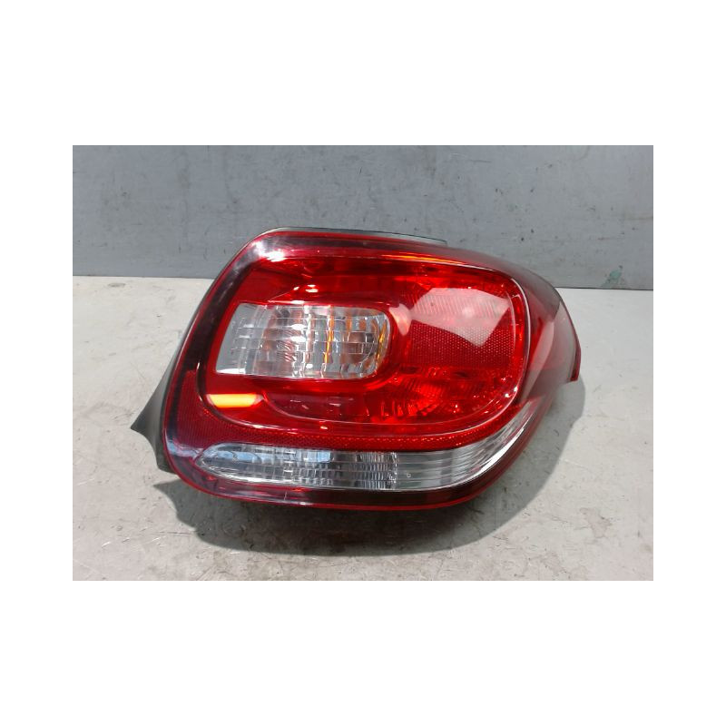 FEU ARRIERE DROIT CITROEN DS3 2009-