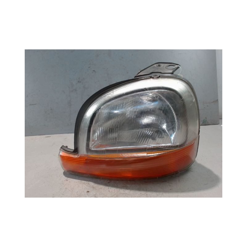 PHARE GAUCHE RENAULT KANGOO