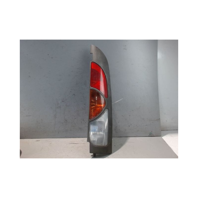 FEU ARRIERE DROIT RENAULT KANGOO