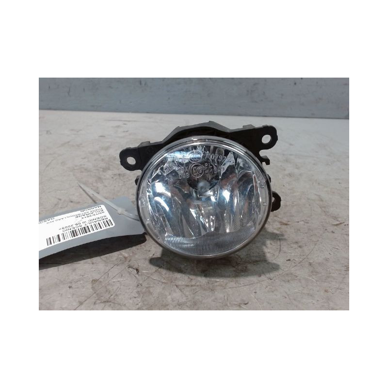 PHARE ANTIBROUILLARD AVANT GAUCHE RENAULT SCENIC III 2009-