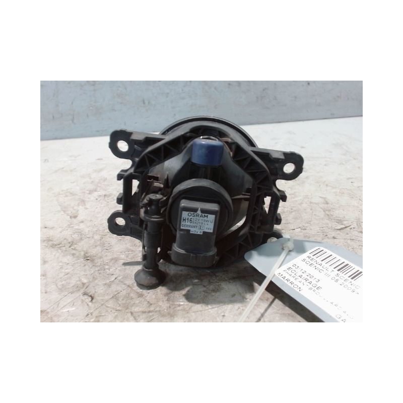 PHARE ANTIBROUILLARD AVANT GAUCHE RENAULT SCENIC III 2009-