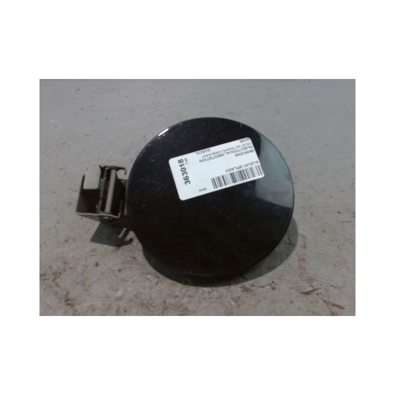 VOLET DE TRAPPE CARBURANT SUZUKI SPLASH