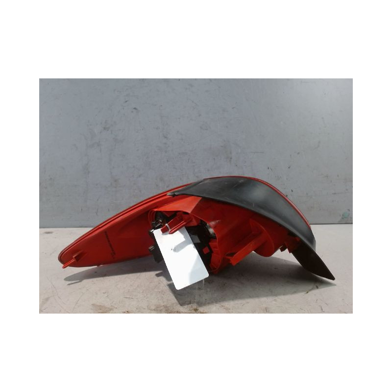 FEU ARRIERE DROIT PEUGEOT 206 3P