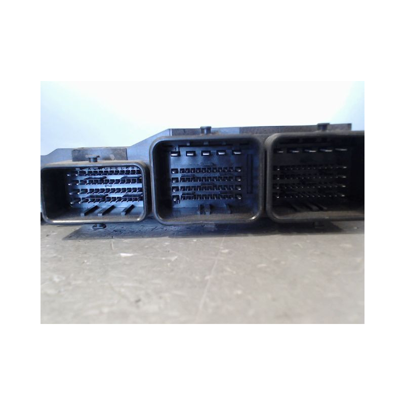 CALCULATEUR MOTEUR CITROEN C4