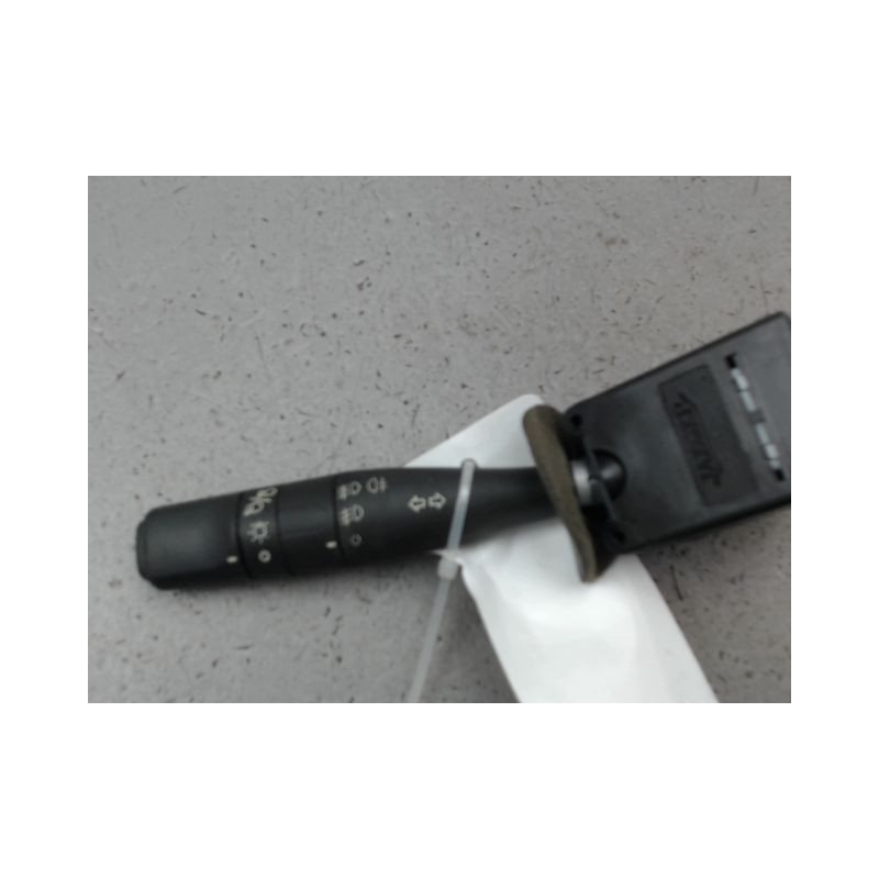 COMMANDE ECLAIRAGE PEUGEOT 206 1998-2009