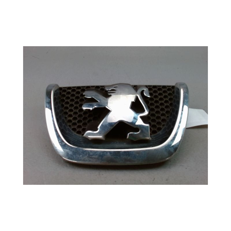 SIGLE CALANDRE PEUGEOT PARTNER TEPEE II Phase 1 (B9) 2008-2012