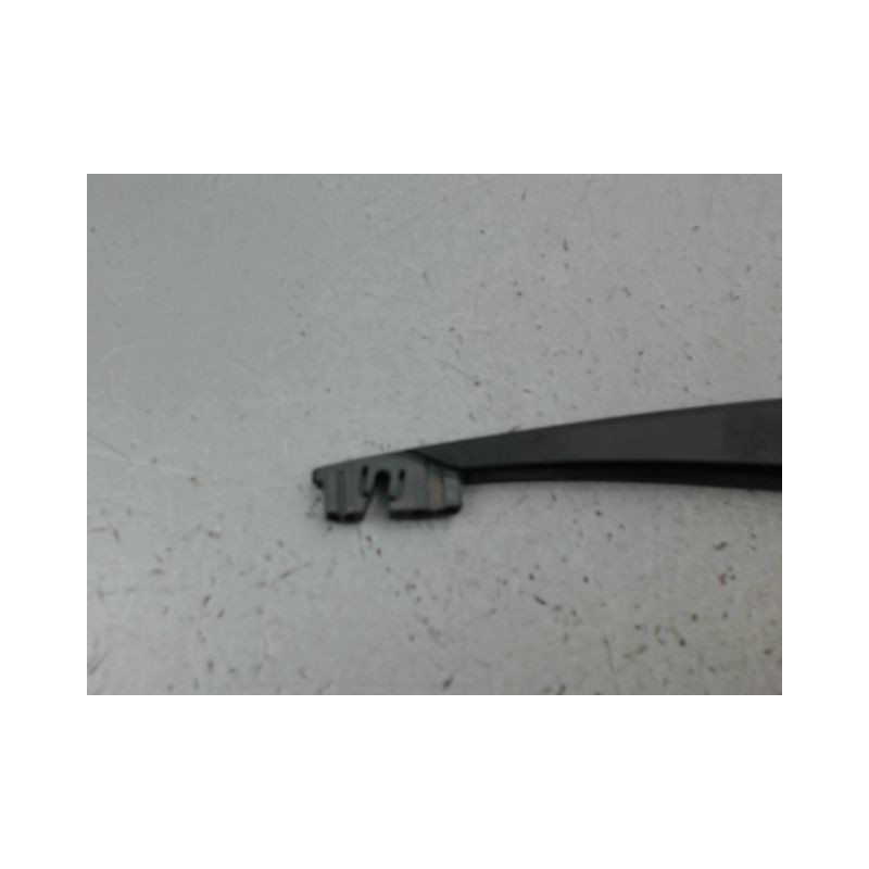 BRAS ESSUIE-GLACE ARRIERE DS DS7