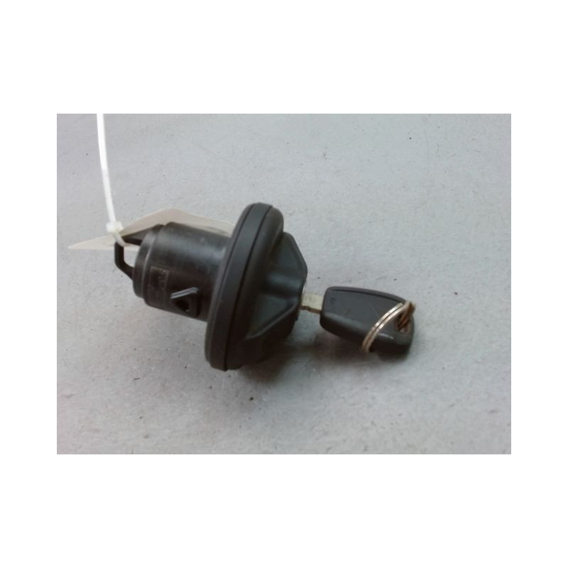 BOUCHON RESERVOIR A CARBURANT PEUGEOT BIPPER TEPEE 2008-...