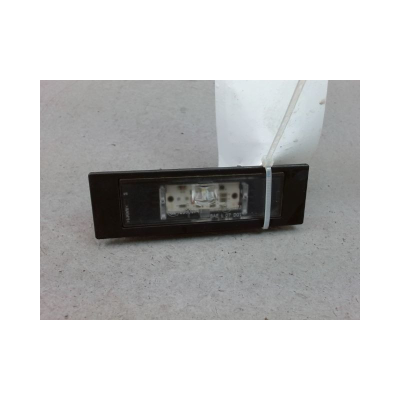 ECLAIREUR PLAQUE DE POLICE GAUCHE BMW SERIE 1 II (F20/F21) 2011-...