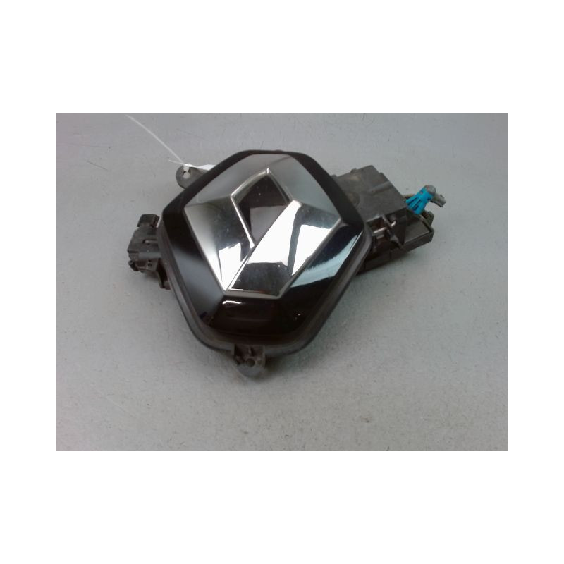 VOLET DE TRAPPE CHARGEMENT ELECTRIQUE RENAULT ZOE