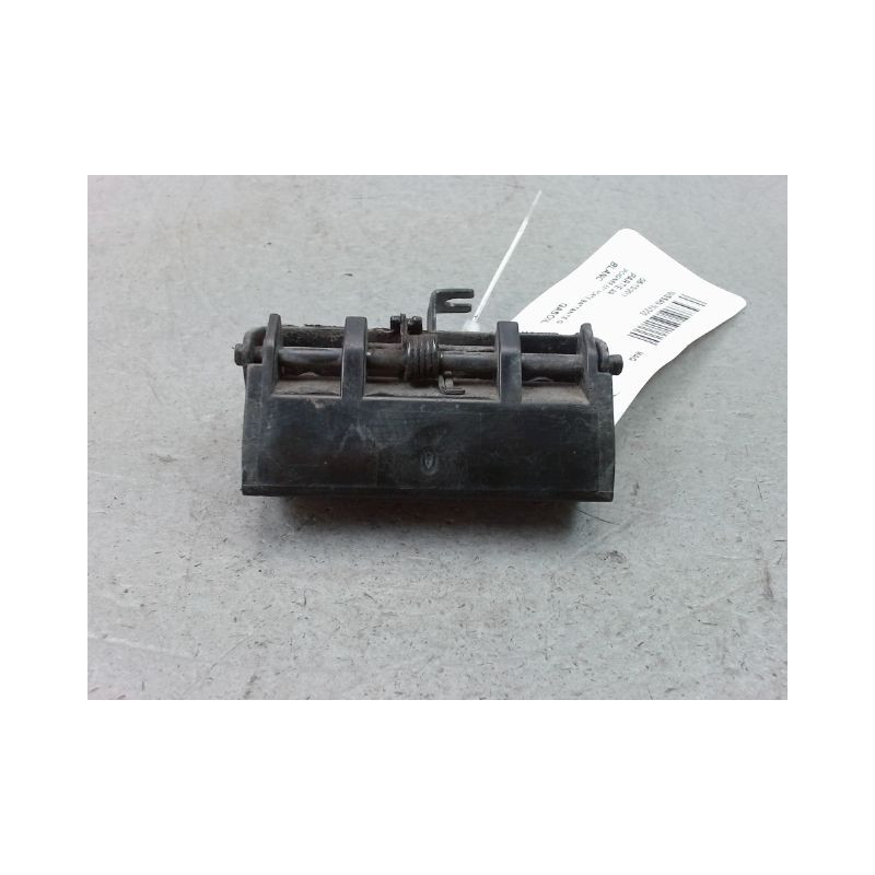 POIGNEE EXTERIEURE PORTE BATTANTE GAUCHE NISSAN NV200