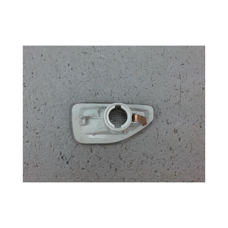 REPETITEUR AILE GAUCHE DACIA LOGAN -08
