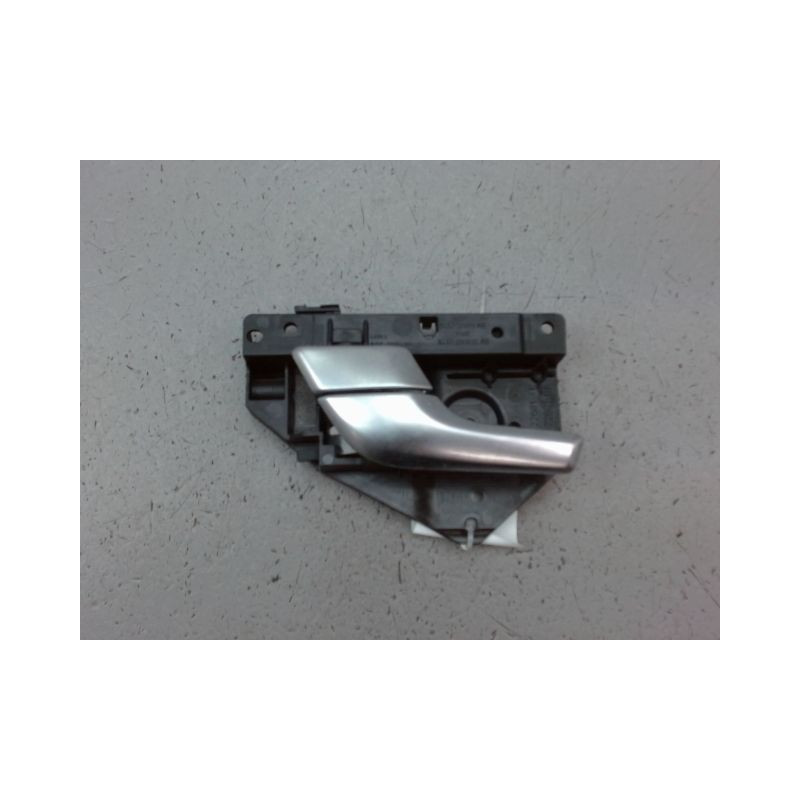POIGNEE INTERIEURE PORTE AVANT GAUCHE LAND ROVER RR EVOQUE