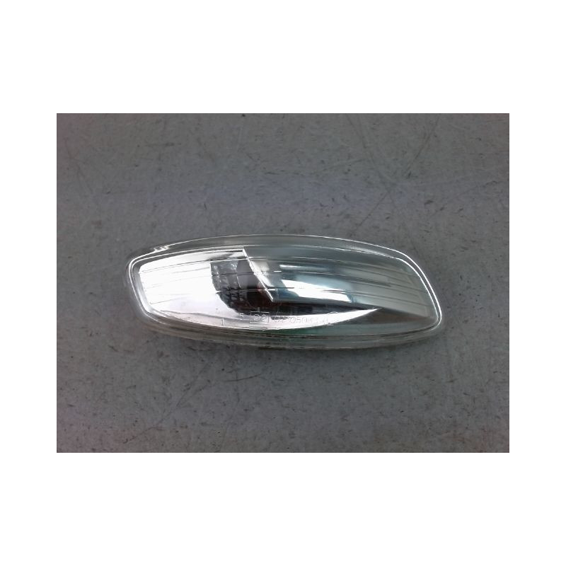 REPETITEUR RETROVISEUR DROIT PEUGEOT 5008 MONOSP. I Phase 1 2009-2013