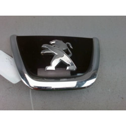 SIGLE CALANDRE