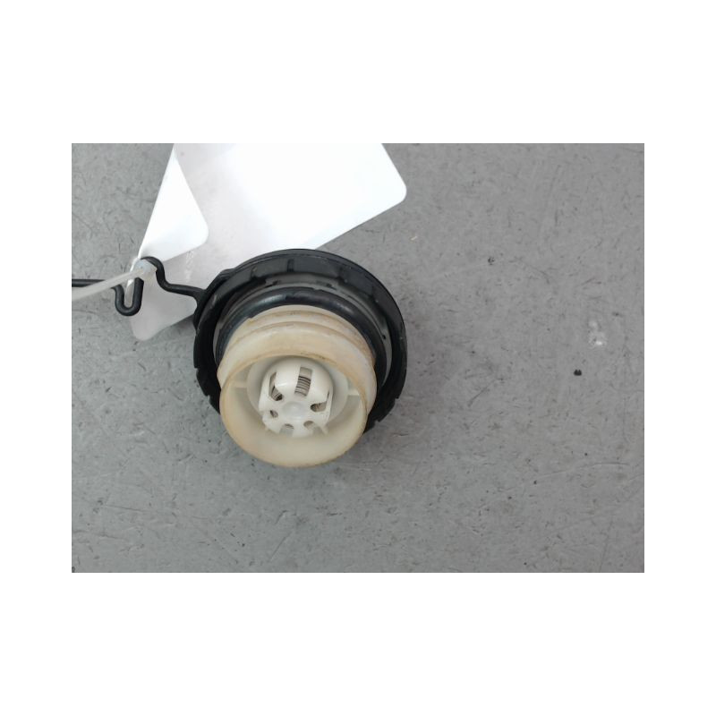 BOUCHON RESERVOIR A CARBURANT TOYOTA AURIS I Phase 2 2010-2012