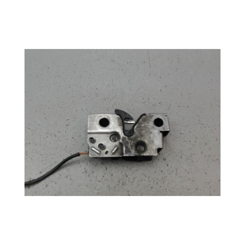 SERRURE CAPOT SKODA RAPID