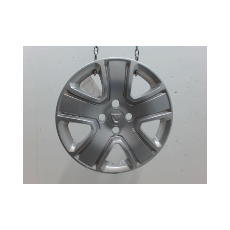 ENJOLIVEUR DE ROUE DACIA SANDERO II 2012-...