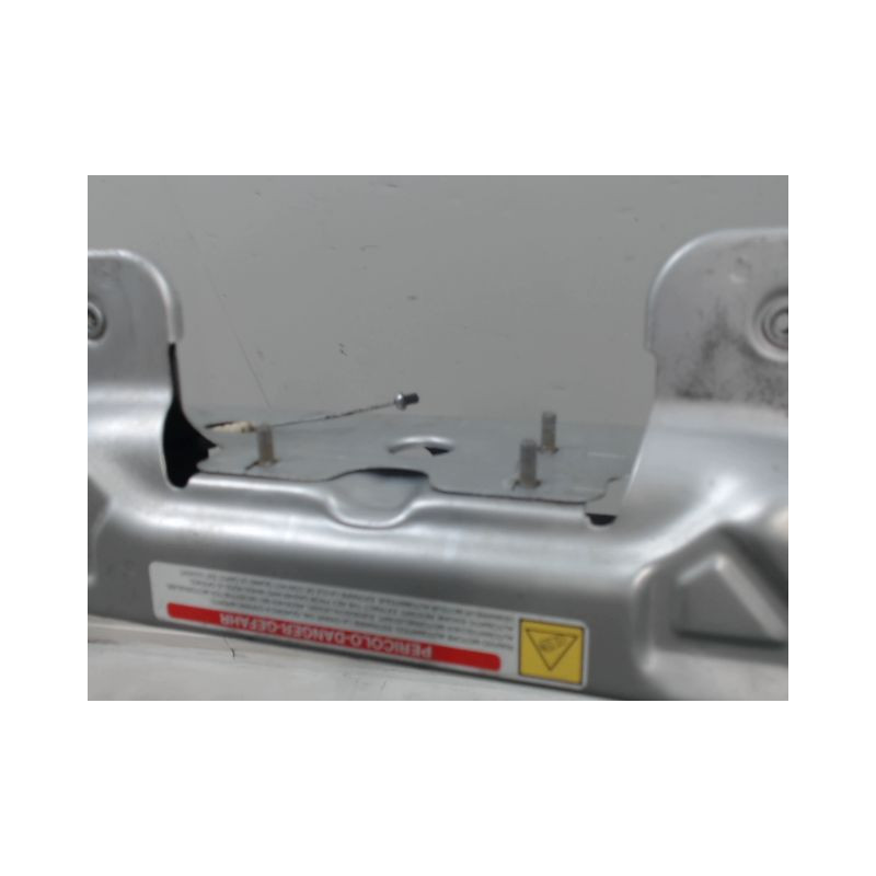 TRAVERSE SUPERIEURE ARMATURE AVANT FIAT DOBLO 2006-