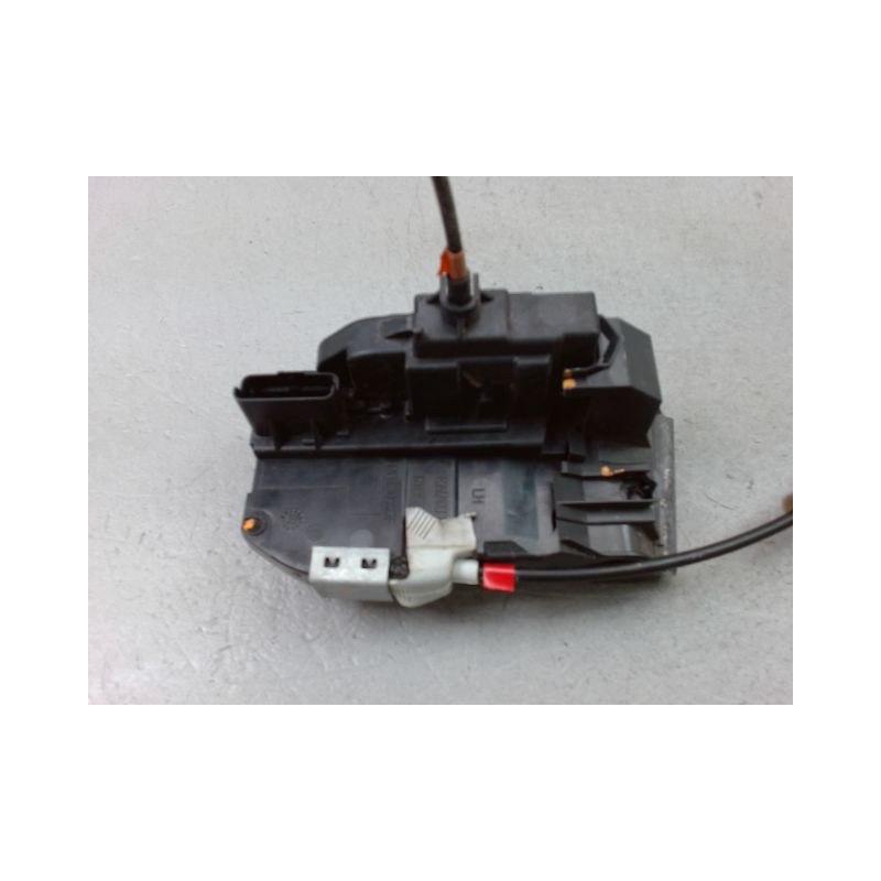 SYSTEME CONDAMNATION ARRIERE GAUCHE NISSAN QASHQAI BREAK II Phase 1 2014-...