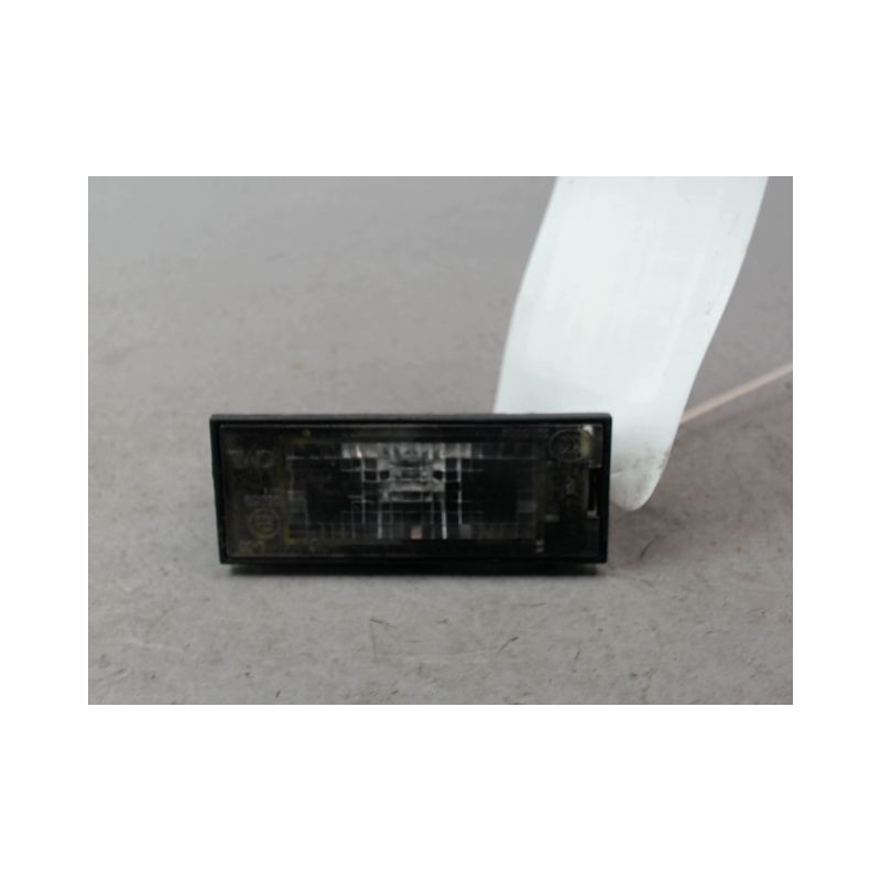 ECLAIREUR PLAQUE DE POLICE GAUCHE RENAULT TWINGO II Phase 2 2011-2014