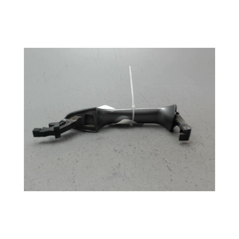 POIGNEE EXTERIEURE PORTE AVANT DROIT MERCEDES GLA