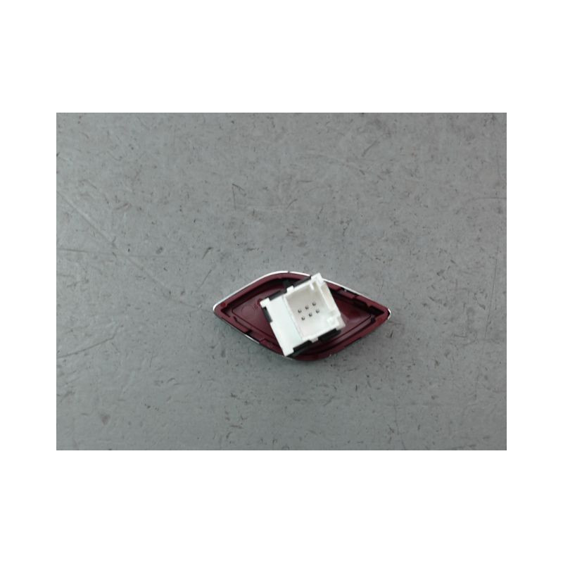 BOUTON DE WARNING CITROEN C3 II Phase 2 (A51) 2013-2016