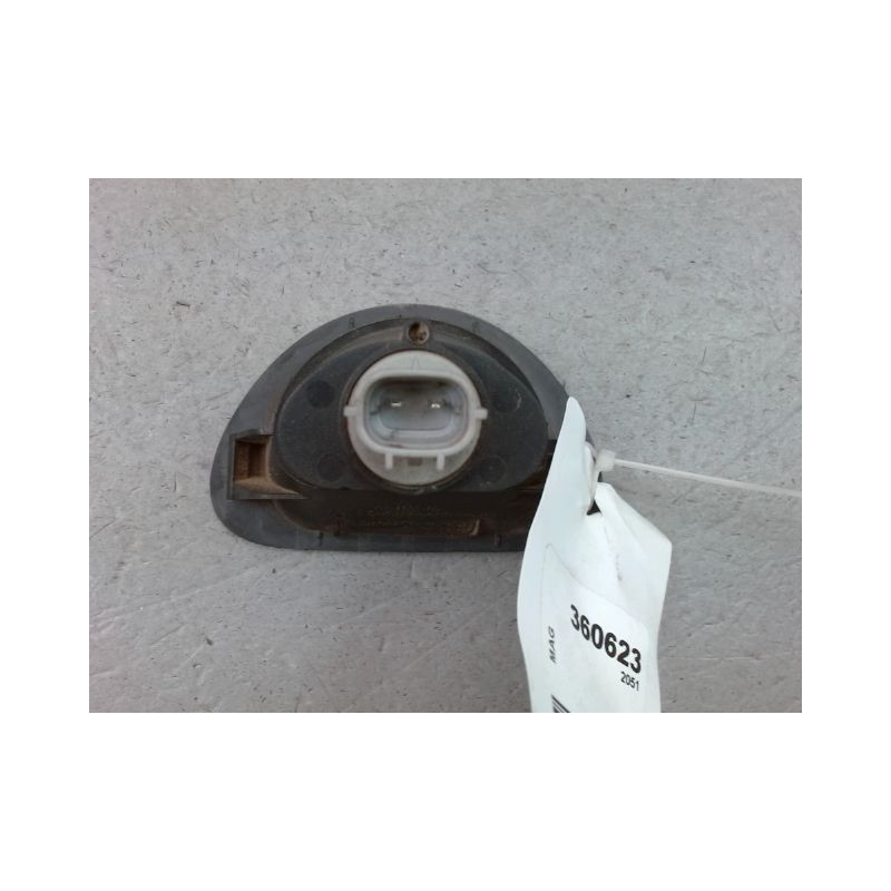 ECLAIREUR PLAQUE DE POLICE GAUCHE CITROEN C1 Phase 2 2008-2012