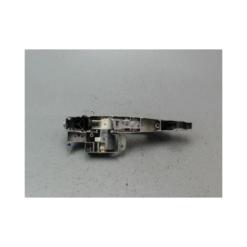 POIGNEE EXTERIEURE PORTE ARRIERE DROIT PEUGEOT 407 BERL. Phase 2 2008-2011
