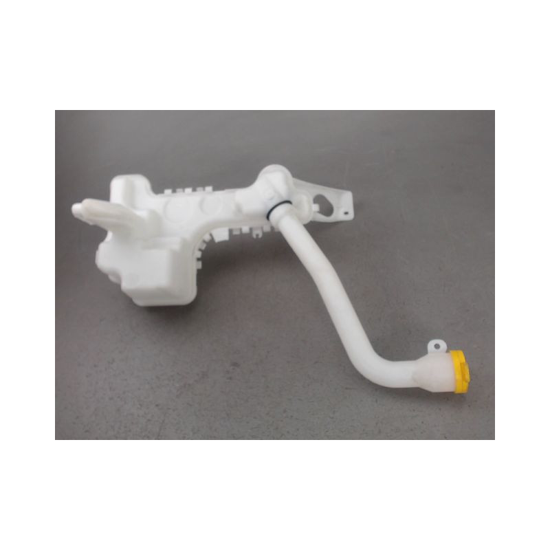 RESERVOIR LAVE-GLACE AVANT RENAULT CAPTUR
