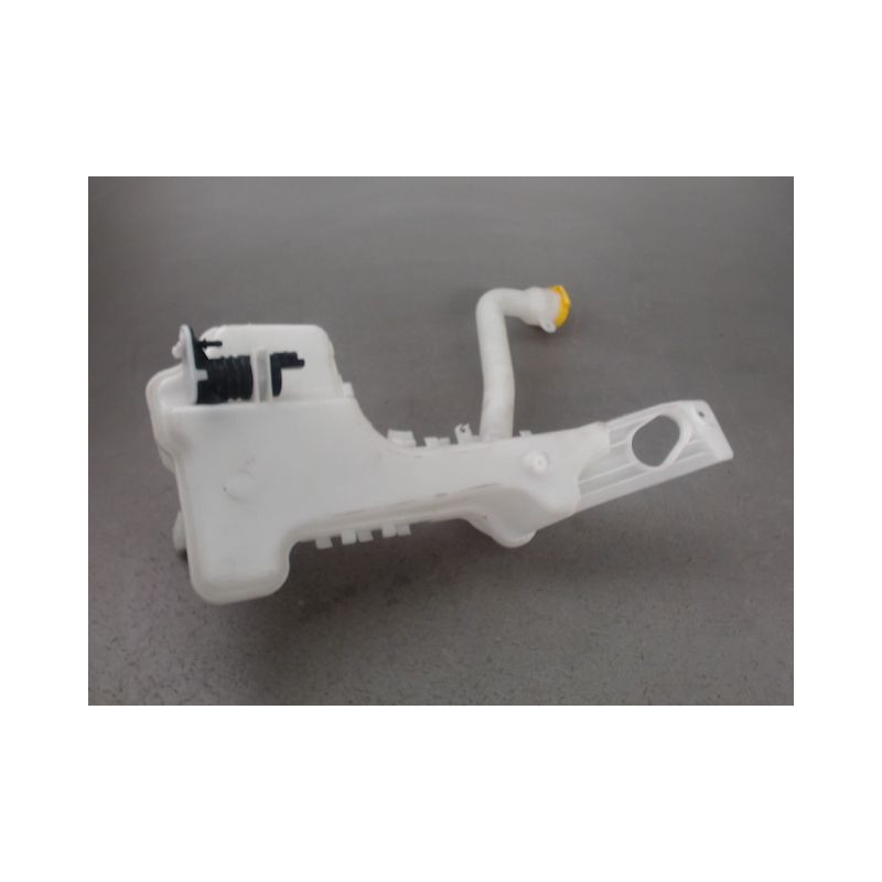 RESERVOIR LAVE-GLACE AVANT RENAULT CAPTUR