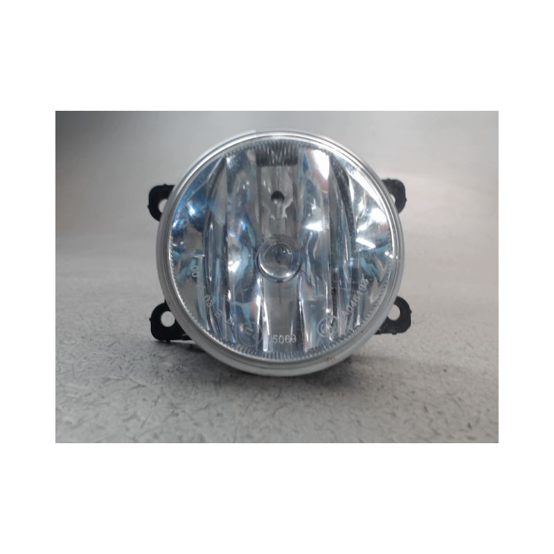 PHARE ANTIBROUILLARD AVANT DROIT PEUGEOT 208