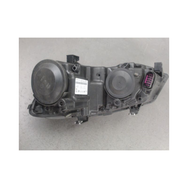 PHARE DROIT VOLKSWAGEN POLO
