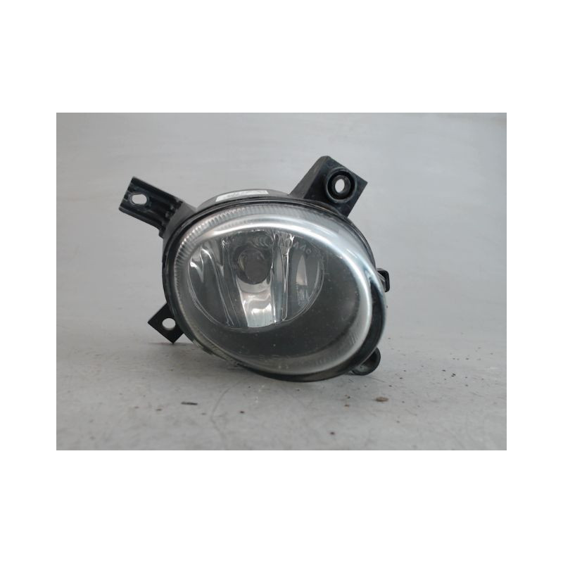 PHARE ANTIBROUILLARD AVANT DROIT AUDI A3