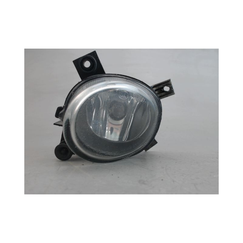 PHARE ANTIBROUILLARD AVANT GAUCHE AUDI A3
